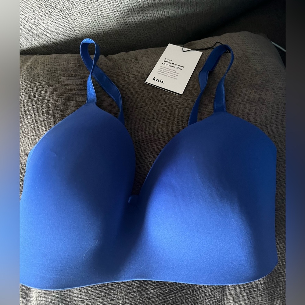 NWT Knix wingwomen size 6 bra